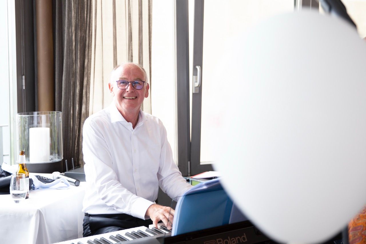 Erich Vogt am Piano